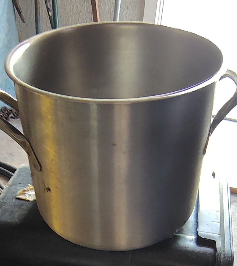 Cooking Pots