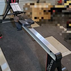 NEW Rower Machine