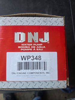 GM & Ford DNJ Engine Water Pump WP348