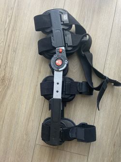 Knee Brace