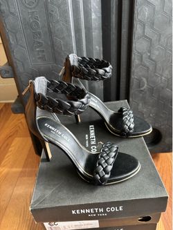 Pretty heels KENNET Cole  $ 70 each pair