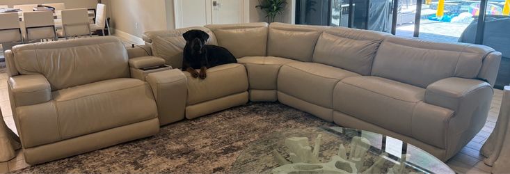 Light Gray Sectional W/ Power Recliners