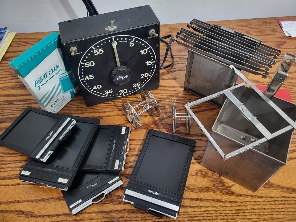 Photography Dark Room Equipment 