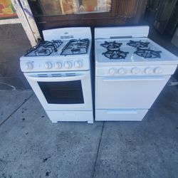 stove Gas 24 inches white $299 pick up 301 saundview ave bronx NY 10473