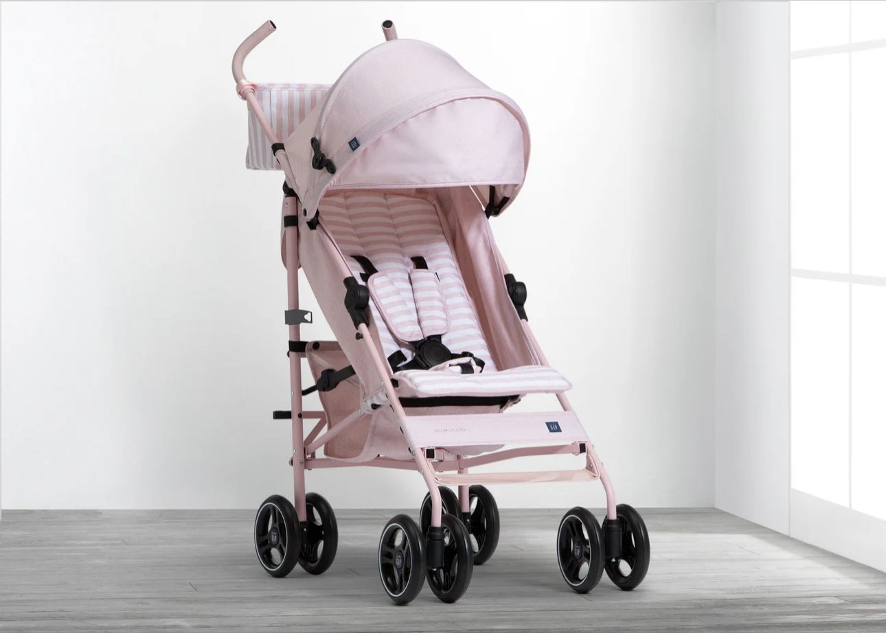 New Baby Gap Single Stroller/ Fold Up Stroller