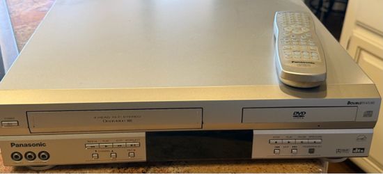 Panasonic Omnivision DVD/VHS Combo