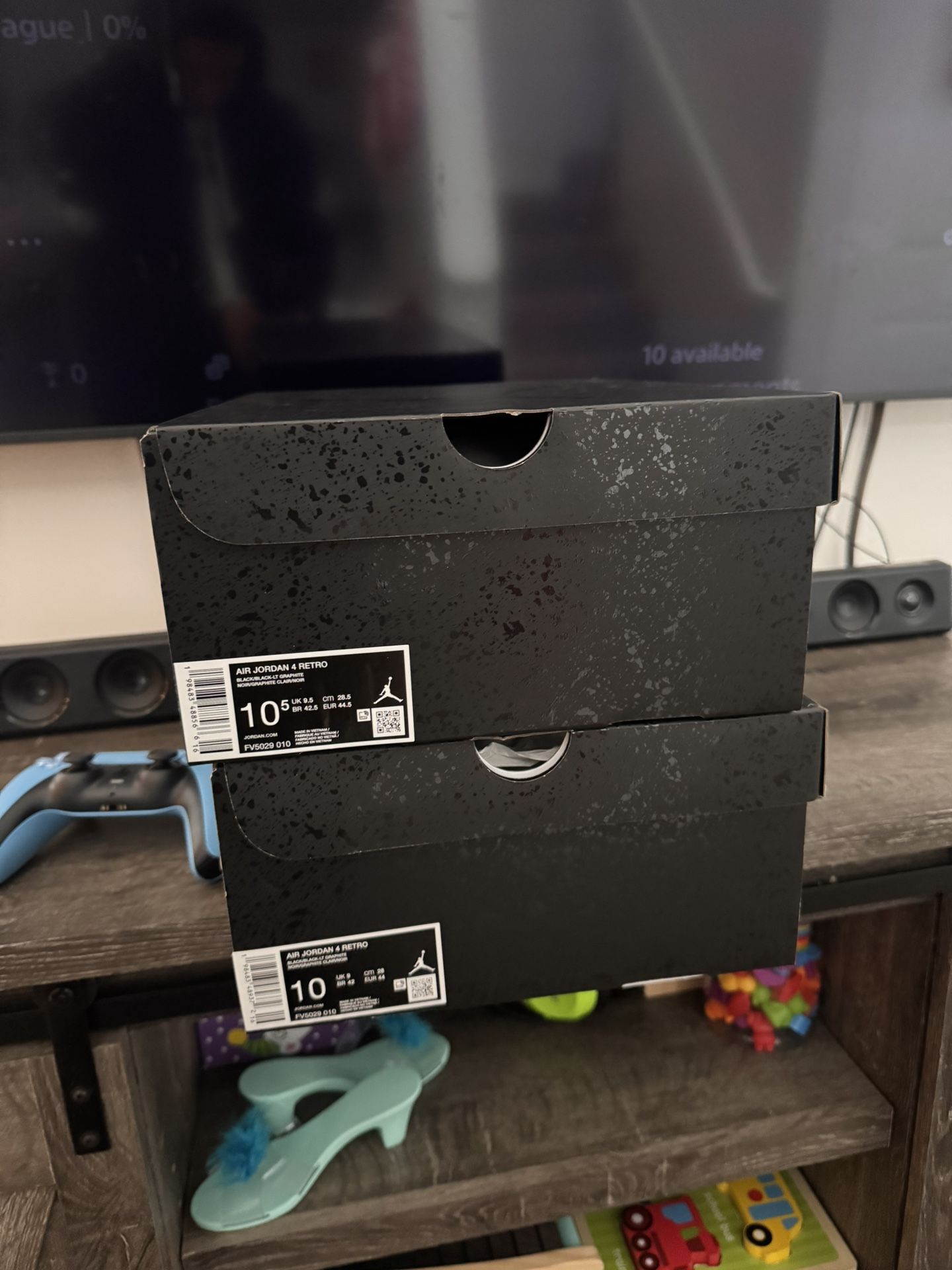 Jordan Retro 4 Black Cat 