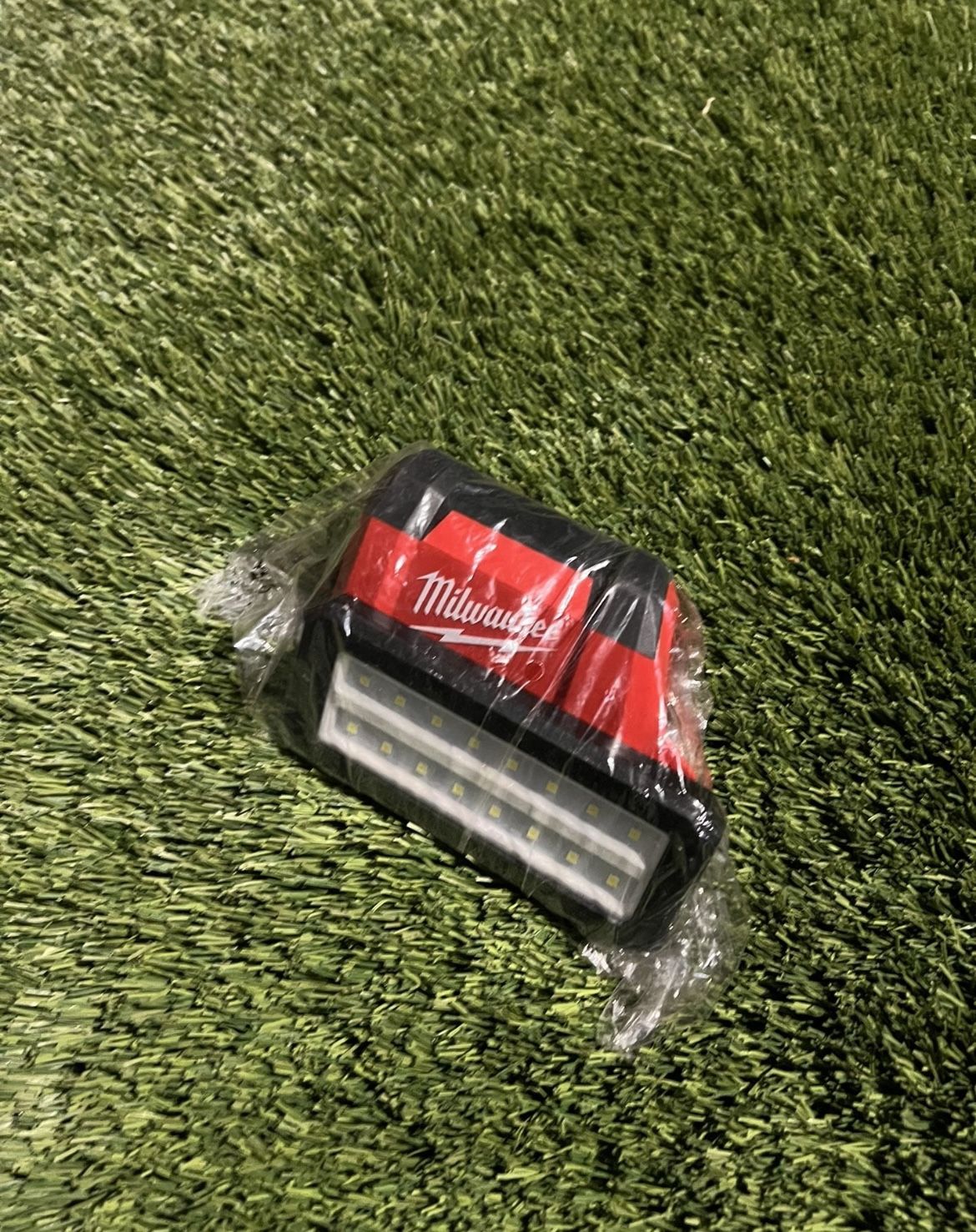 Milwaukee Rover Flood Light/USB Charger