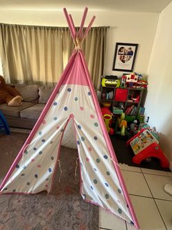 Girls tent