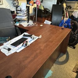 Desk (Ethen Allen)