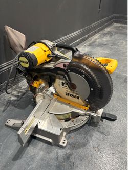 15 Amp Corded 12 in. Compound Double Bevel Miter Saw