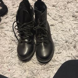 Black boots
