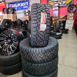 315 70 17 Nittos Ridge Grapler 