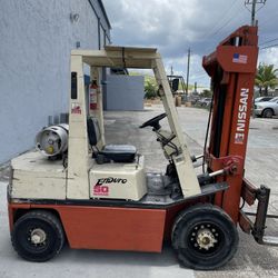 Nissan Forklift 5000lb  13k