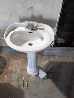 White Ceramic Pedestal Sink with Faucet