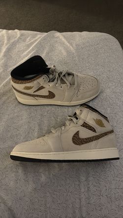 Jordan 1 corks