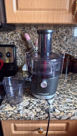 LARGE NUTRIBULLET