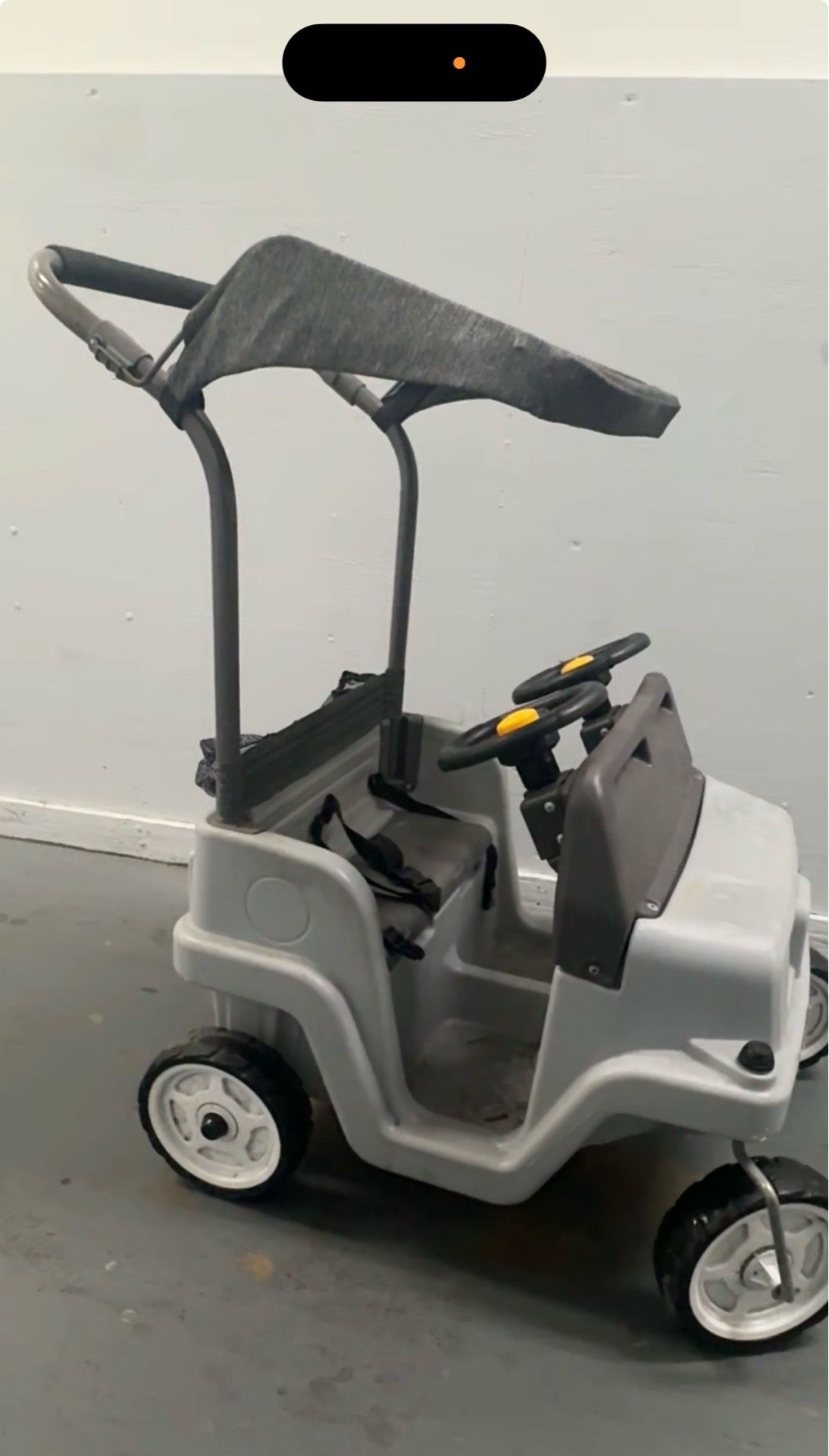 Kids push car