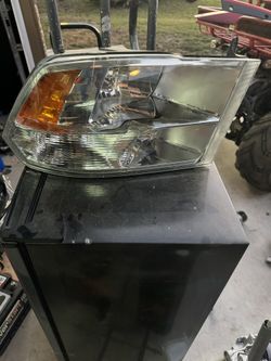 2015 Ram 1500 Headlight