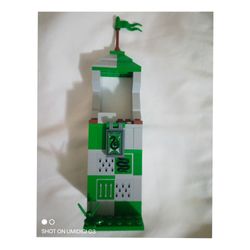 (green piece) LEGO Harry Potter: Slytherin  tribune