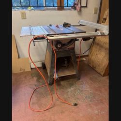 LOW PRICE MOVING- LARGE CRAFTSMEN TABLE SAW