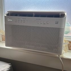 Midea AC Unit—Great condition! $300 OBO