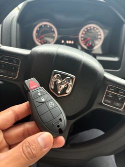 Car keys llaves de carro