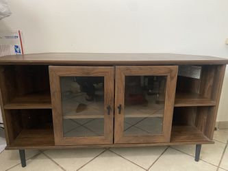 Corner TV Stand