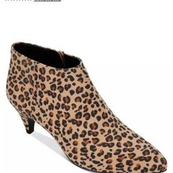 Leopard KENNETH COLE BOOTIES SIZE 7.5
