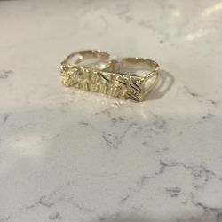 Two finger nugget ring
