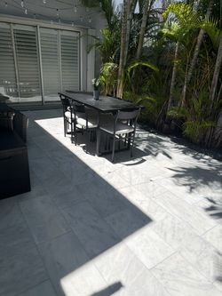 FREE table