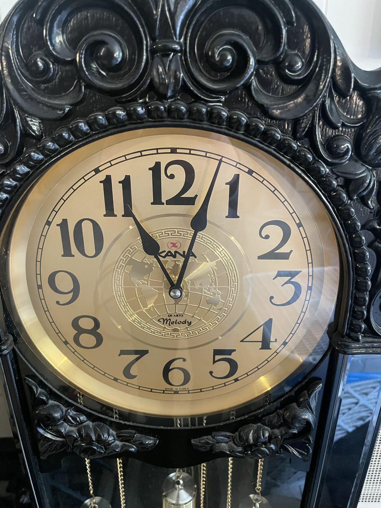 Kana Grandmother Clock
