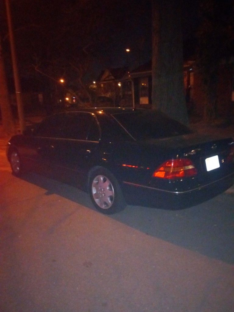2003 Lexus LS 430