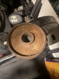 4- five lb weights
