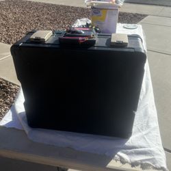 Honeywell fire and water-resistant safe box. 