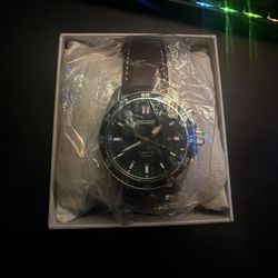 Seiko Kinetic Men’s Green Dial Brown Leather Stainless Steel Watch SKA791