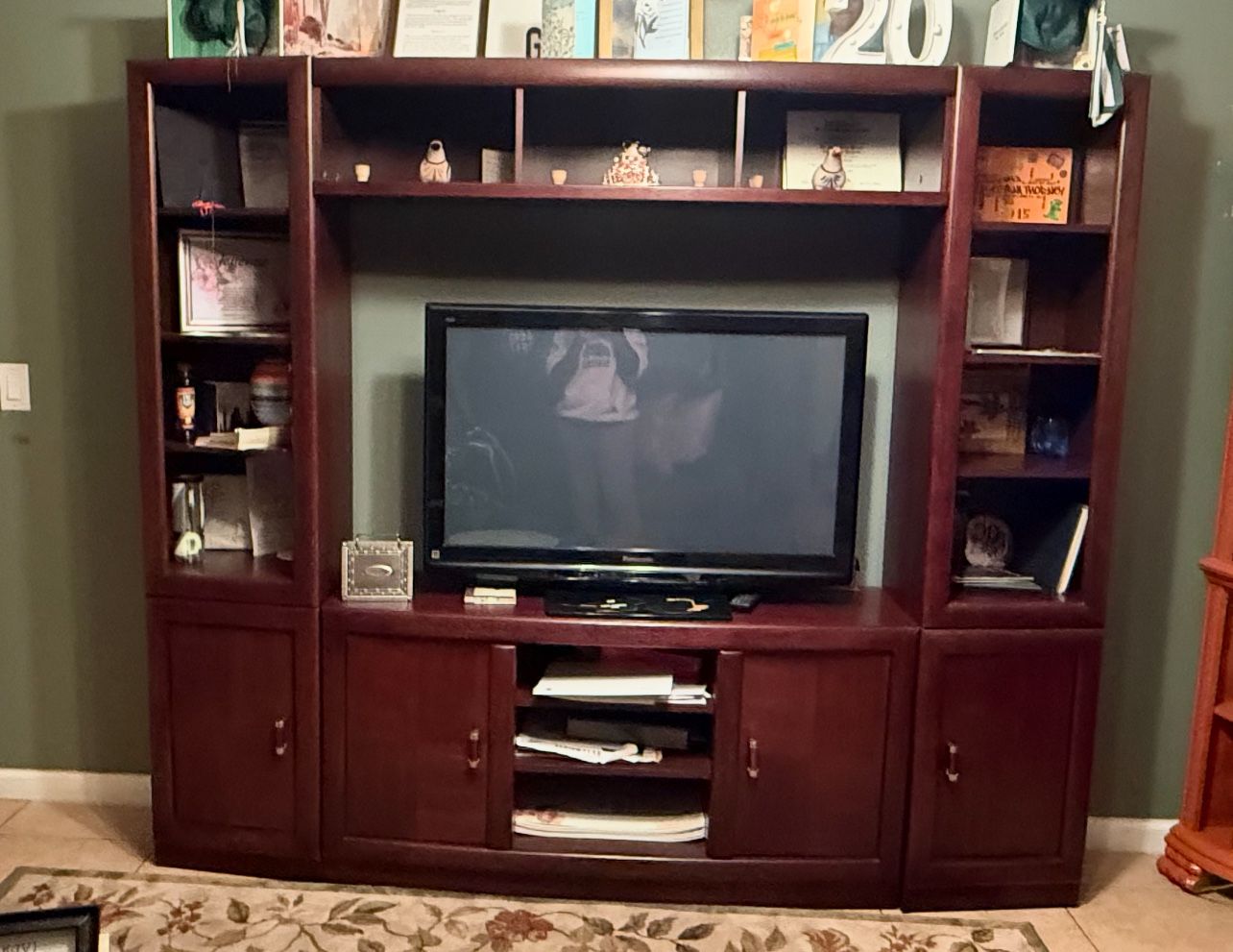 Tv Entertainment Stand