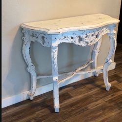 Farmhouse Distressed Table