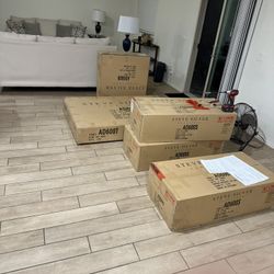 Brand New  8 Chair 🪑 Table Set Out The Box