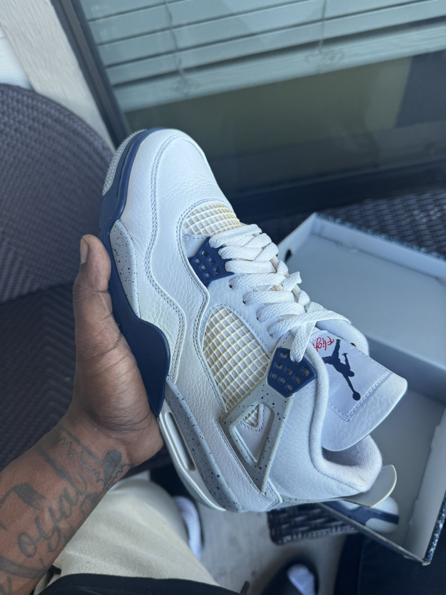 Midnight Navy 4s