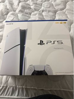 PS5 Slim Disc Edition