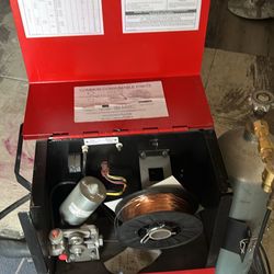 Brand New Snap-on MIG 140 Welder