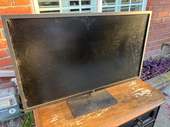 Monitor 32"