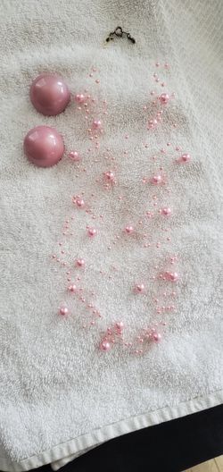 Floating Necklace And Earrings 