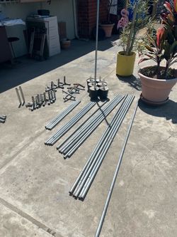 Canopy frame
