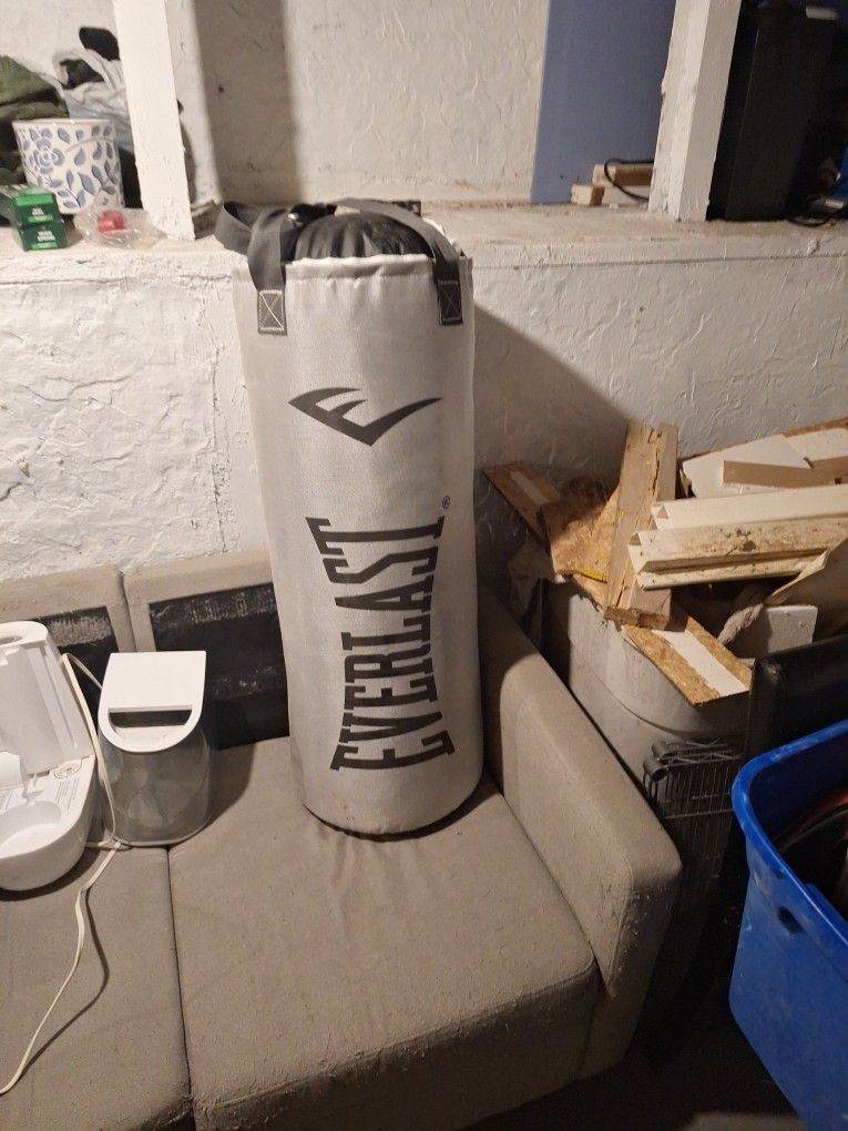 Heavy Bag/ Punching Bag