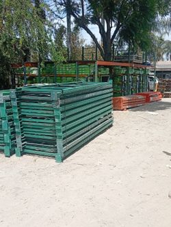 Used Pallet Racks‼️