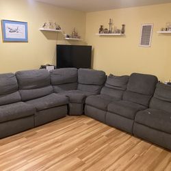 NEED GONE ASAP Sectional Pull Out Couch 