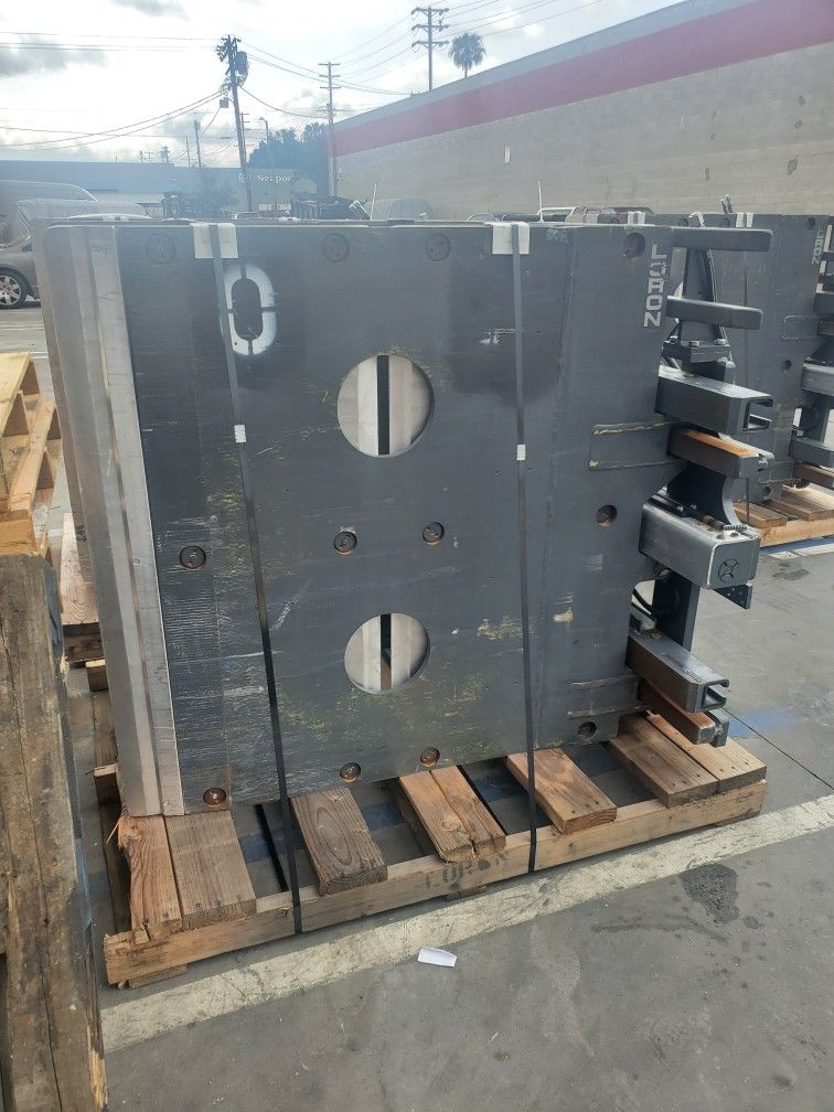 Nice Loron Soft-Touch Carton Clamps 48 X48 Pads, Forklift Attachments.