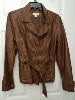 Beautiful womens leather dress jacket size small. Excellent condition